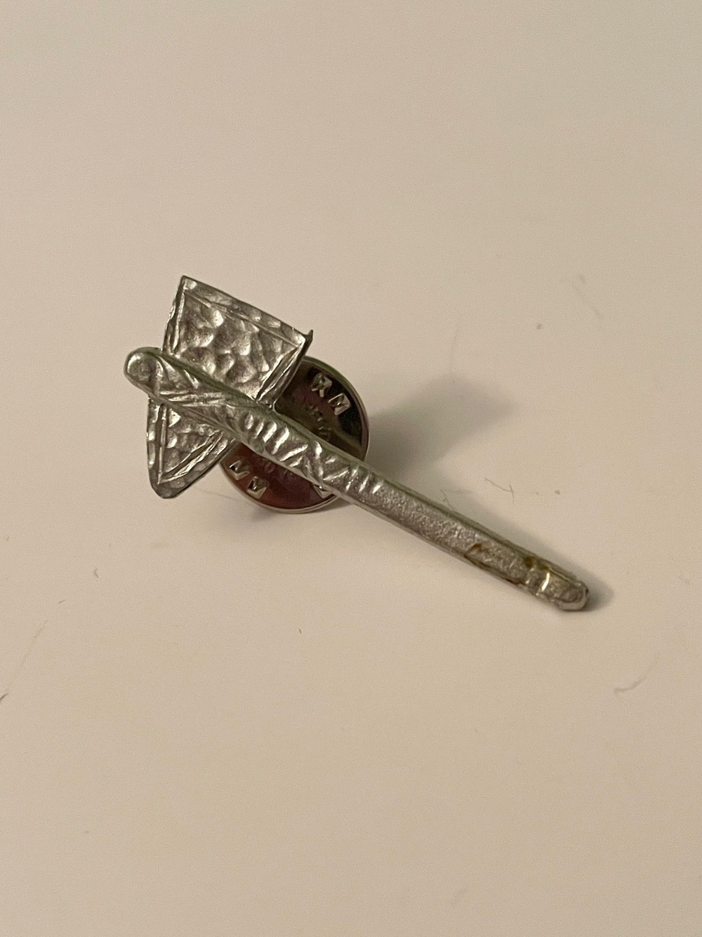 Vintage Silver Metal Tomahawk Hatchet Brooch Pin